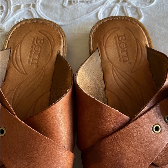 Born Brown Leather Cross Strap Slides - Picture 2 of 7